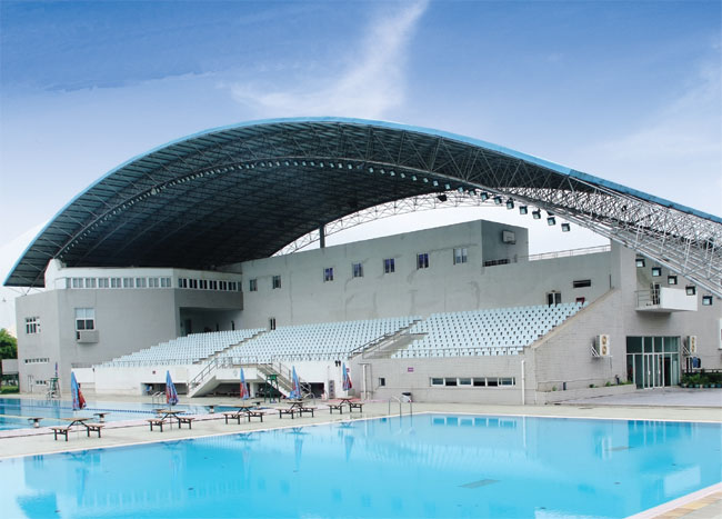 信阳游泳馆网架